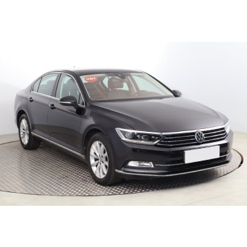 VW Passat 1.8 TSI (180KM), 2016