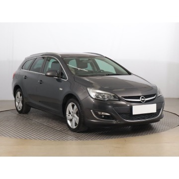 Opel Astra 1.6 CDTI (136KM), 2015