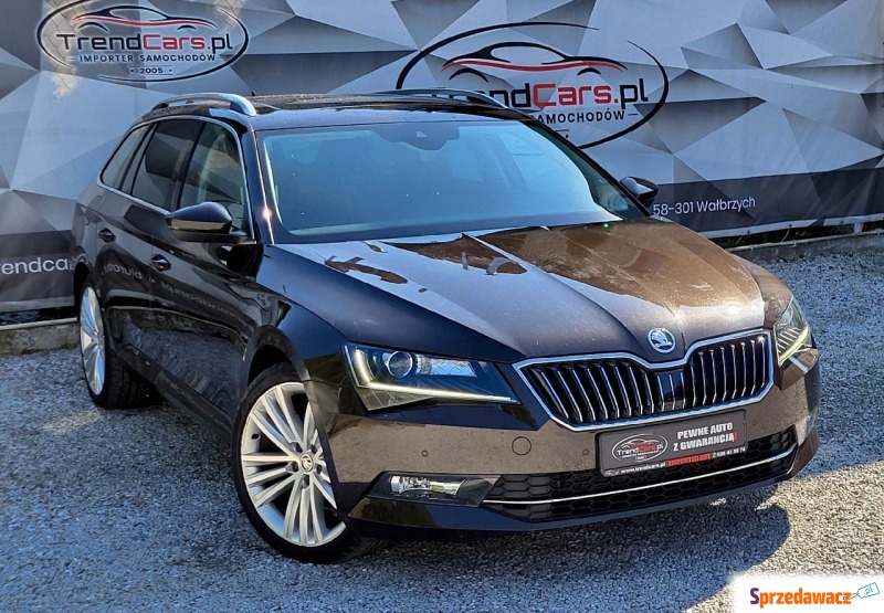 Skoda Superb  Kombi 2016,  2.0 - Na sprzedaż za 77 990 zł - Wałbrzych