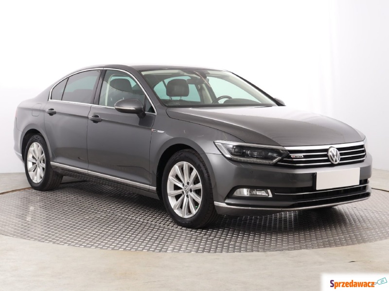 VW Passat 2.0 TDI (190KM), 2015 - Samochody osobowe - Katowice