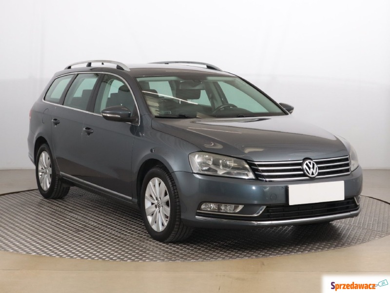 VW Passat 2.0 TDI (140KM), 2014 - Samochody osobowe - Zabrze