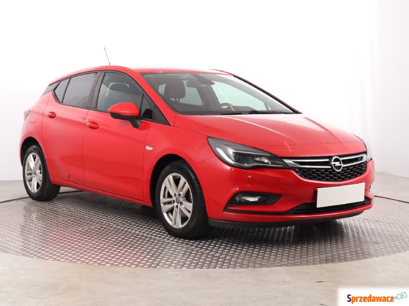 Opel Astra  Hatchback 2018,  1.6 diesel - Na sprzedaż za 39 999 zł - Katowice