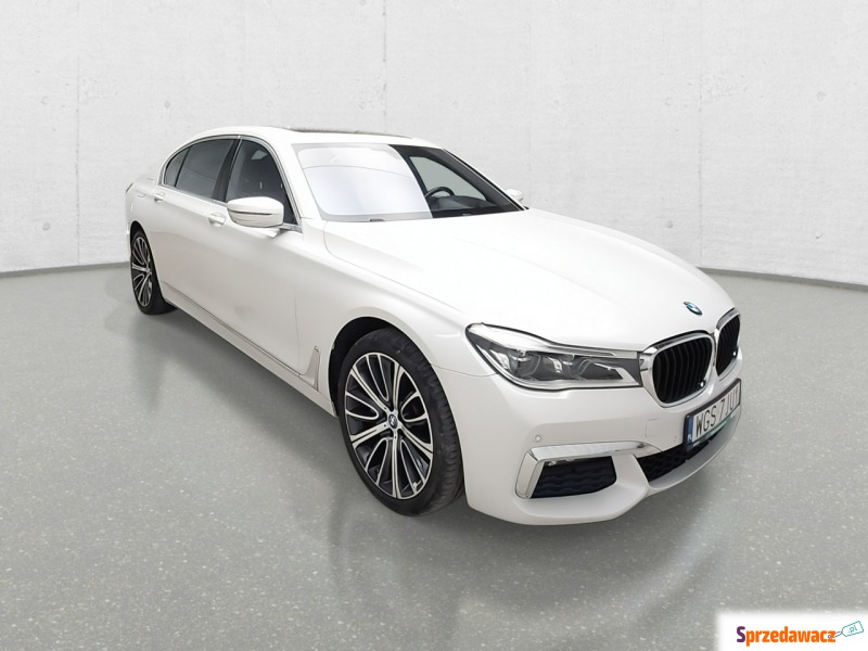 BMW Seria 7  Sedan/Limuzyna 2016,  4.4 benzyna - Na sprzedaż za 161 596 zł - Komorniki