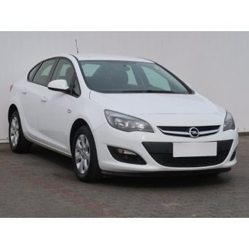 Opel Astra 1.6 16V (116KM), 2018