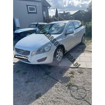 Volvo V60 2011,  1.6 diesel - Na sprzedaż za 24 600 zł - Skoczów - zdjęcie 4