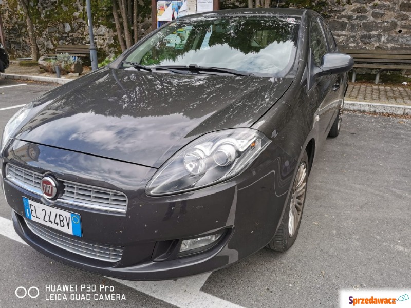 Fiat Bravo  Hatchback 2011,  1.6 diesel - Na sprzedaż za 14 190 zł - Katowice