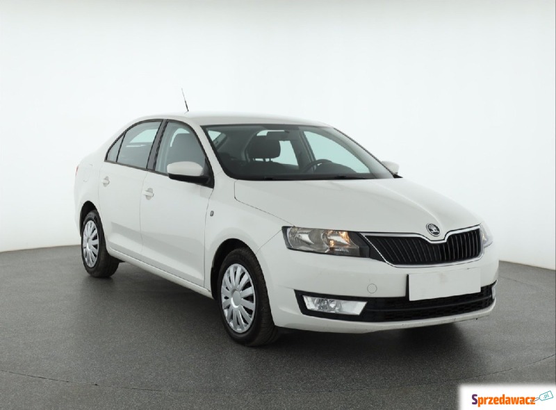 Skoda Rapid  Hatchback 2015,  1.6 diesel - Na sprzedaż za 22 999 zł - Piaseczno