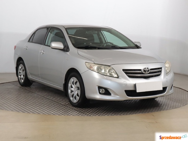 Toyota Corolla  Liftback 2009,  1.6 benzyna+LPG - Na sprzedaż za 24 999 zł - Zabrze