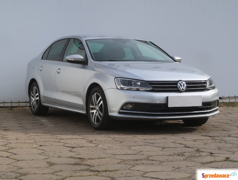 Volkswagen Jetta  Liftback 2016,  2.0 diesel - Na sprzedaż za 46 999 zł - Łódź