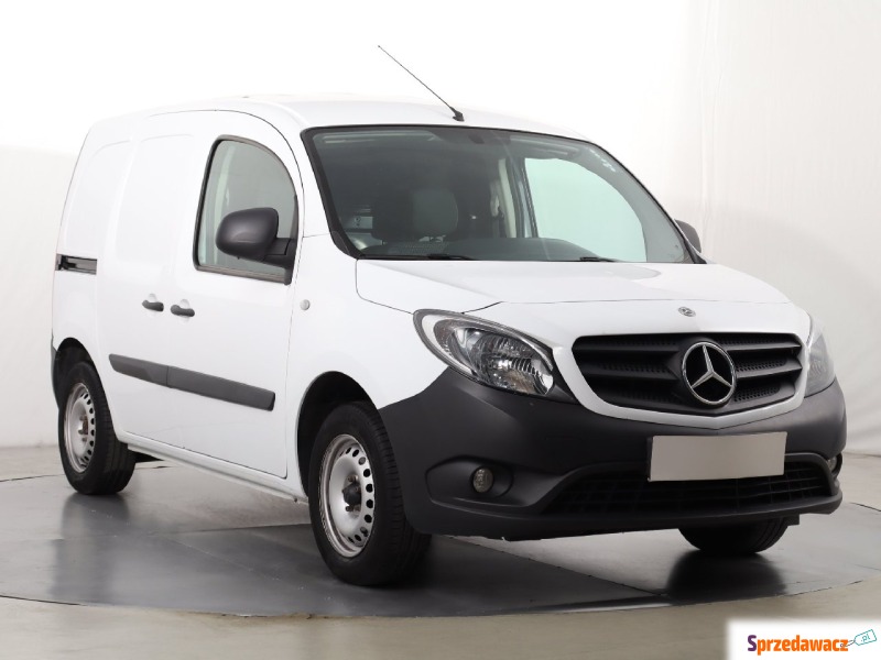 Mercedes - Benz Citan  Pick-up 2019,  1.5 diesel - Na sprzedaż za 43 999 zł - Katowice