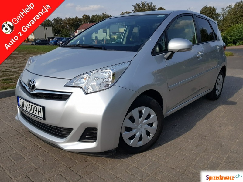 Toyota Verso  Hatchback 2014,  1.4 benzyna - Na sprzedaż za 36 900 zł - Włocławek