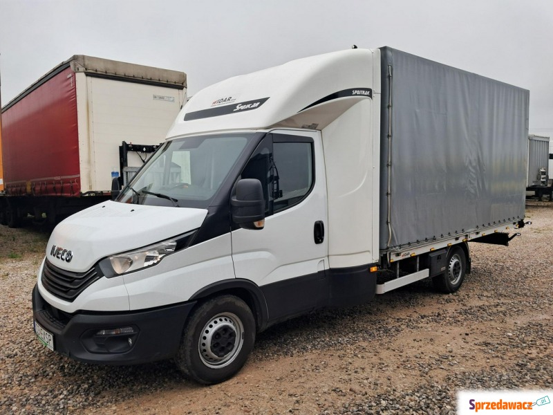 Iveco Daily 35S18 - 2022 - Dostawcze i ciężarowe - Komorniki