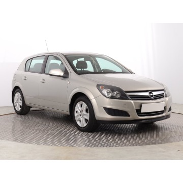 Opel Astra 1.4 16V (90KM), 2010