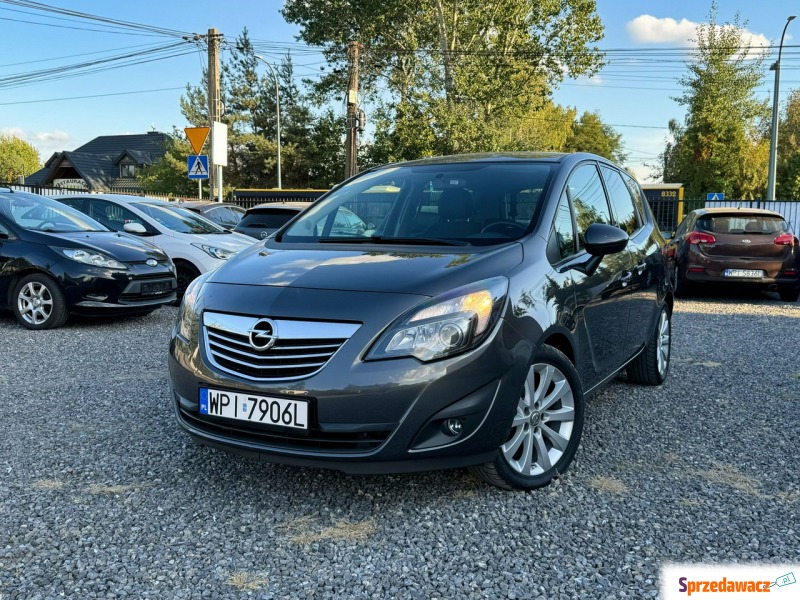 Opel Meriva  Minivan/Van 2011,  1.4 benzyna - Na sprzedaż za 24 500 zł - Gołków