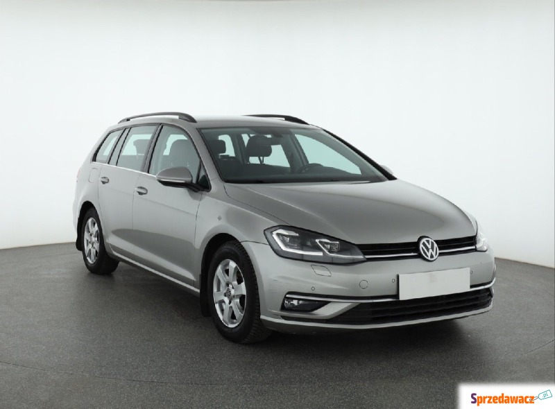 Volkswagen Golf  Hatchback 2017,  1.4 benzyna - Na sprzedaż za 57 999 zł - Piaseczno