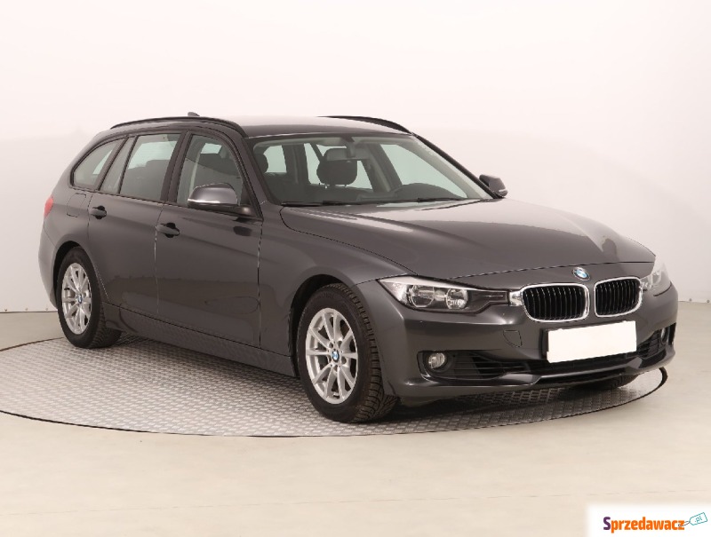 BMW Seria 3  Kombi 2013,  2.0 benzyna - Na sprzedaż za 44 999 zł - Orzesze