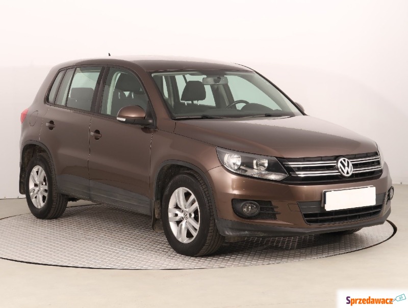 Volkswagen Tiguan  SUV 2012,  1.4 benzyna - Na sprzedaż za 42 999 zł - Tarnowskie Góry