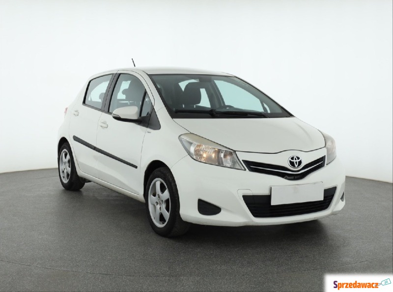 Toyota Yaris  Hatchback 2012,  1.0 benzyna+LPG - Na sprzedaż za 16 999 zł - Piaseczno