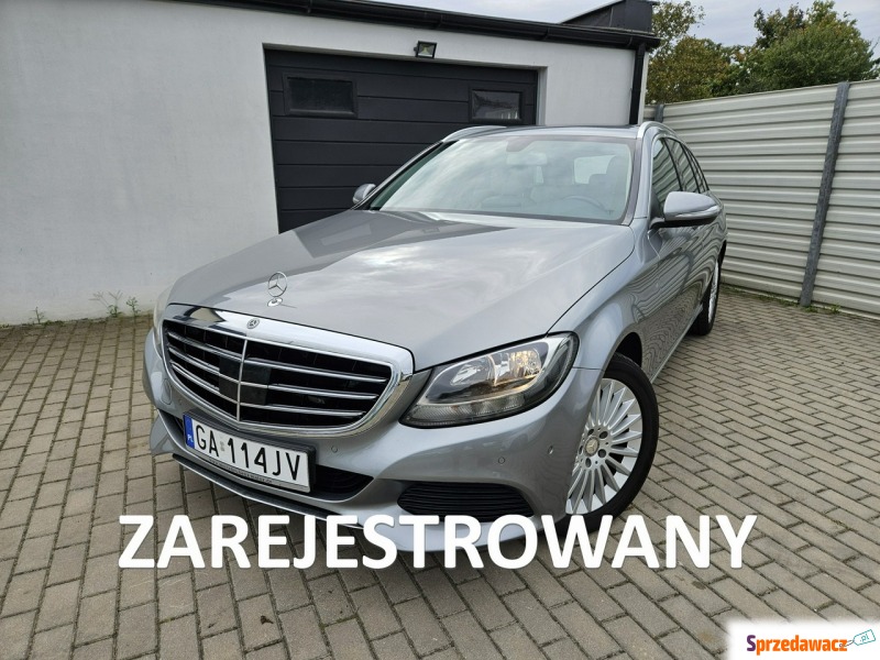 Mercedes - Benz C-klasa 2014,  1.6 benzyna - Na sprzedaż za 62 800 zł - Gdynia