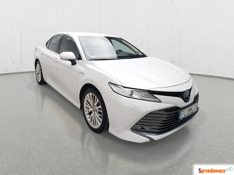 Toyota Camry  Sedan/Limuzyna 2019,  2.5 hybryda - Na sprzedaż za 81 918 zł - Komorniki