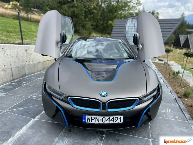 BMW i8  Coupe/Sportowy 2015,  1.5 hybryda - Na sprzedaż za 314 999 zł - Ropczyce