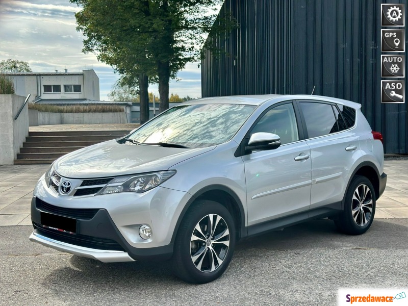 Toyota   SUV 2015,  2.0 benzyna - Na sprzedaż za 73 500 zł - Tarnowskie Góry