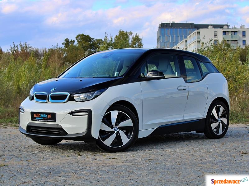 BMW i3  Hatchback 2022,  0.0 zasilanie elektryczne - Na sprzedaż za 124 900 zł - Warszawa