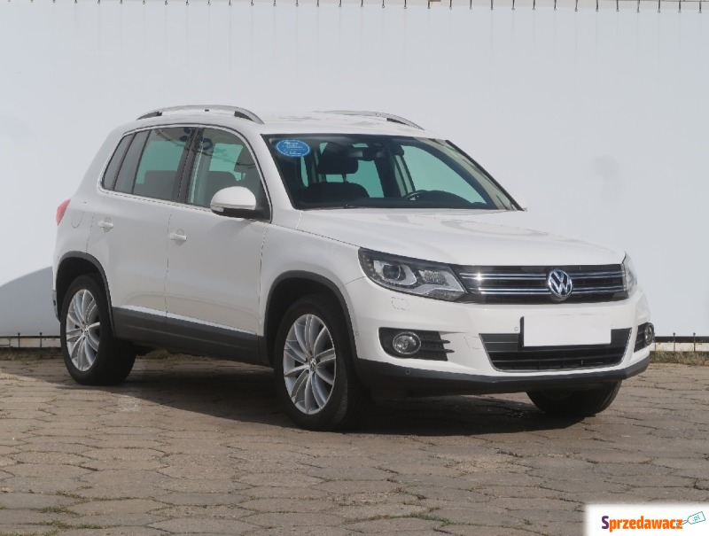 Volkswagen Tiguan  SUV 2012,  1.4 benzyna - Na sprzedaż za 45 999 zł - Łódź