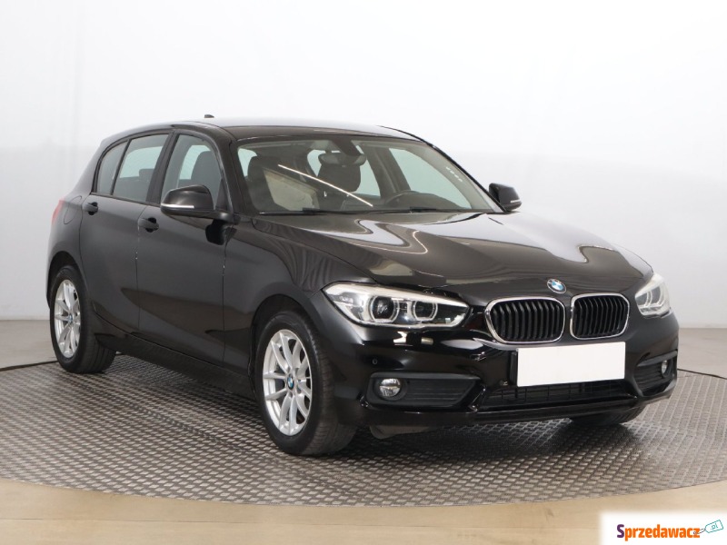 BMW Seria 1  Hatchback 2017,  1.5 benzyna - Na sprzedaż za 61 999 zł - Zabrze