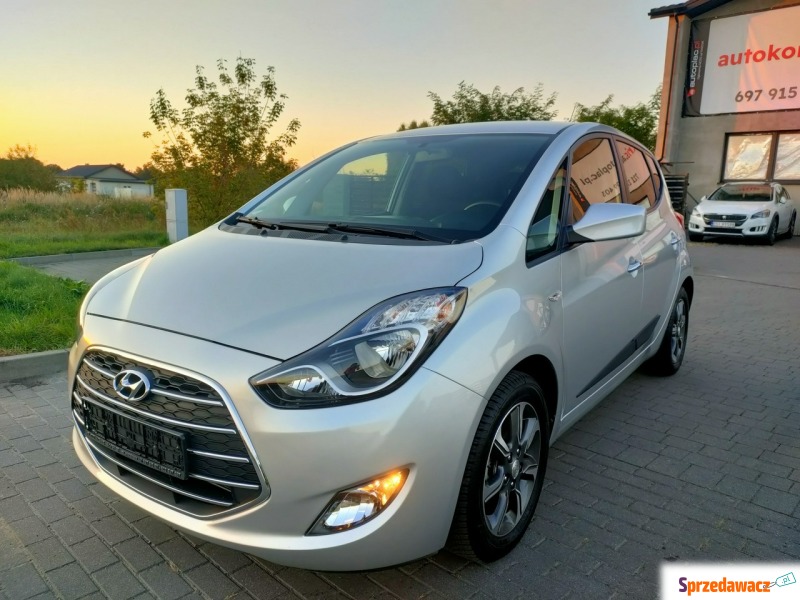 Hyundai ix20  Hatchback 2017,  1.6 benzyna - Na sprzedaż za 53 400 zł - Burzenin