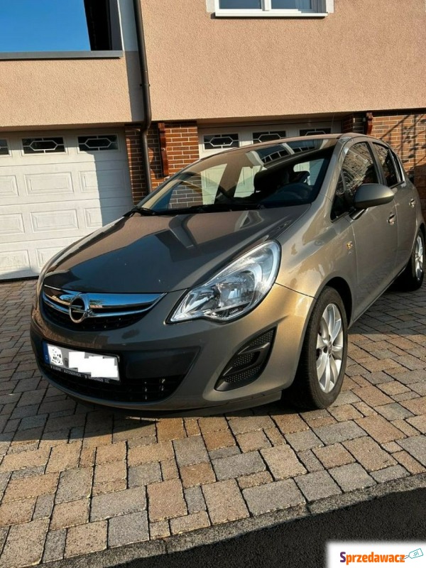 Opel Corsa  Coupe/Sportowy 2012,  1.4 benzyna - Na sprzedaż za 20 900 zł - Poznań