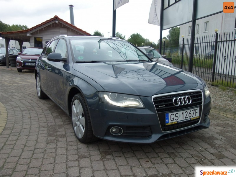 Audi A4 2010,  3.0 diesel - Na sprzedaż za 29 900 zł - Słupsk