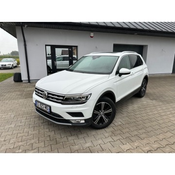 Volkswagen Tiguan 4x4 Virtual Kockpit Kamera Panorama Ledy Navi Line Assist Gwarancja