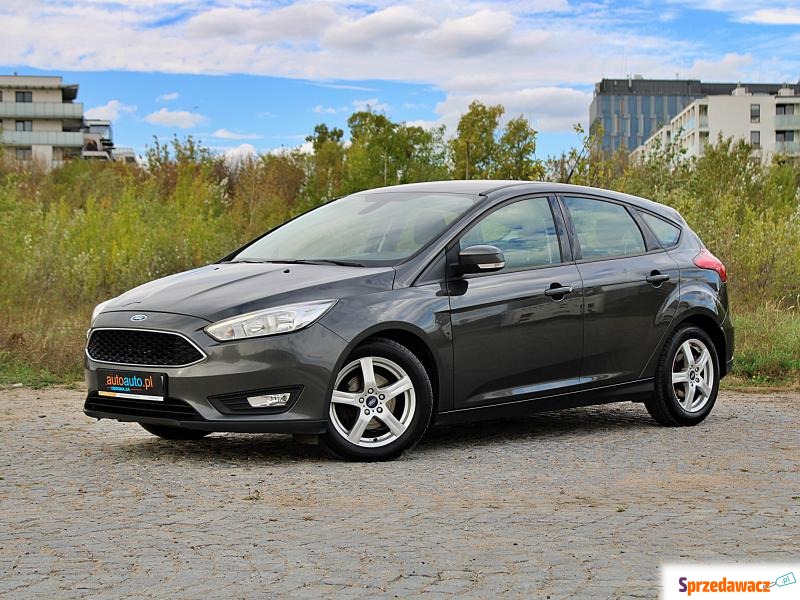 Ford Focus  Hatchback 2017,  1.5 diesel - Na sprzedaż za 29 900 zł - Warszawa