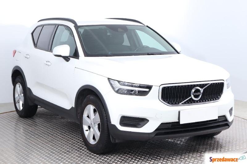 Volvo XC40 T3 (163KM), 2020 - Samochody osobowe - Bielany Wrocławskie