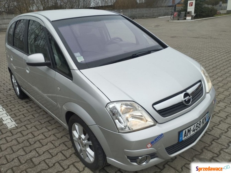 Opel Meriva  Minivan/Van 2010,  1.6 benzyna - Na sprzedaż za 15 500 zł - Nisko