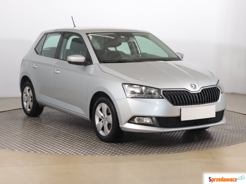 Skoda Fabia  Hatchback 2018,  1.0 benzyna - Na sprzedaż za 41 999 zł - Zabrze