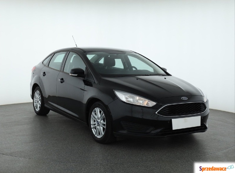 Ford Focus  Liftback 2015,  1.6 diesel - Na sprzedaż za 32 999 zł - Piaseczno