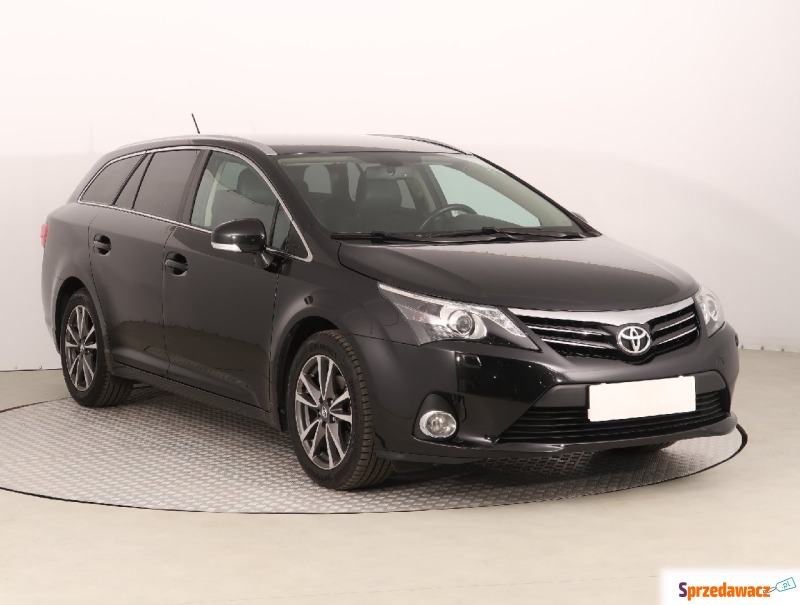 Toyota Avensis  Kombi 2013,  1.8 benzyna - Na sprzedaż za 49 999 zł - Lubin