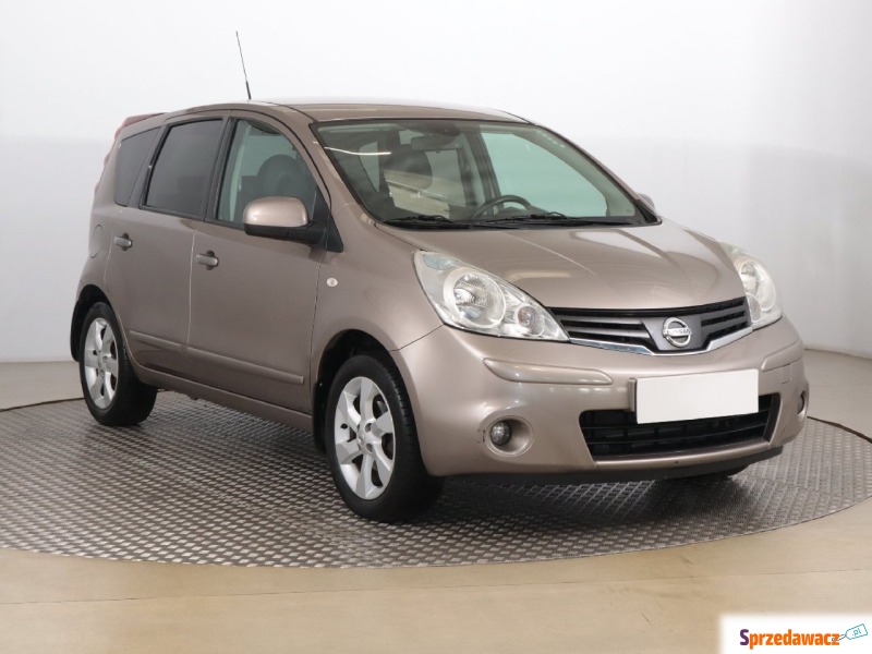 Nissan Note  Hatchback 2010,  1.6 benzyna - Na sprzedaż za 19 999 zł - Zabrze