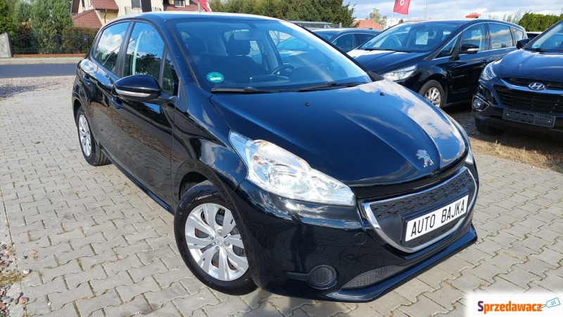 Peugeot 208  Hatchback 2013,  1.4 diesel - Na sprzedaż za 21 900 zł - Osiniec