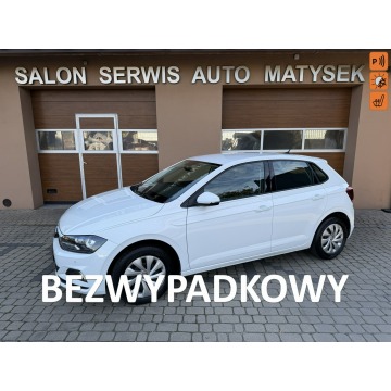 Volkswagen Polo - 1,0 65KM  Rej. 03.2019  Klimatyzacja  2xPDC  Nawigacja