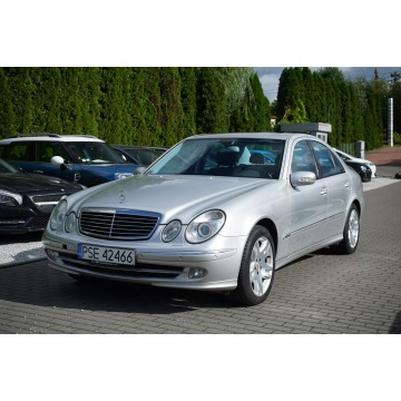 Mercedes E 500 - LPG E500 4 Matic Szyberdach Pnaumatyka Harman Kardon