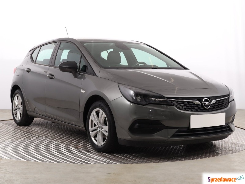 Opel Astra  Hatchback 2021,  1.2 benzyna - Na sprzedaż za 81 206 zł - Katowice