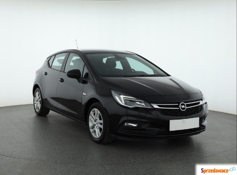 Opel Astra  Hatchback 2019,  1.4 benzyna - Na sprzedaż za 52 999 zł - Piaseczno