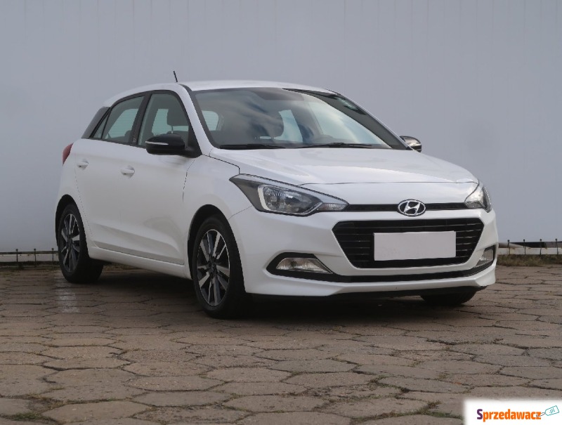 Hyundai i20  Hatchback 2018,  1.3 benzyna - Na sprzedaż za 46 999 zł - Łódź