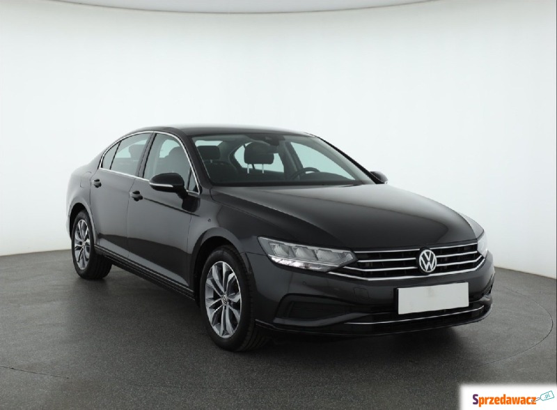 VW Passat 2.0 TDI (190KM), 2019 - Samochody osobowe - Piaseczno