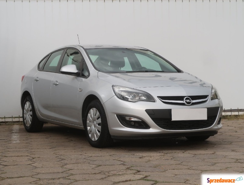 Opel Astra  Liftback 2018,  1.4 benzyna - Na sprzedaż za 44 999 zł - Łódź