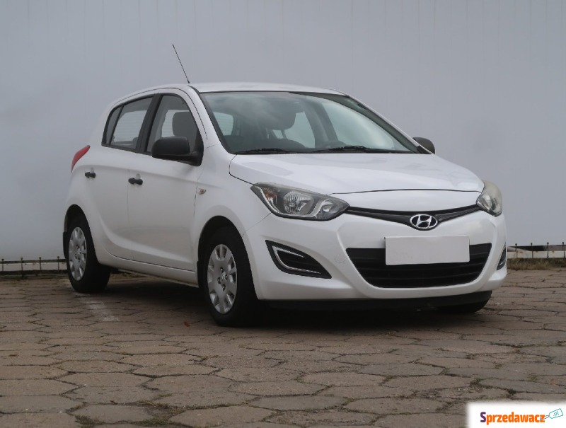 Hyundai i20  Hatchback 2014,  1.3 benzyna - Na sprzedaż za 21 499 zł - Łódź