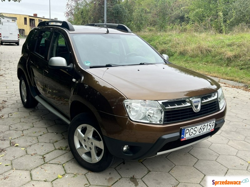 Dacia Duster  SUV 2011,  1.6 benzyna - Na sprzedaż za 27 999 zł - Gostyń